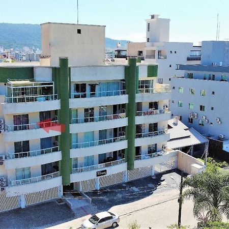 1024 - Apartamento Em Bombinhas Para Locacao De Temporada - Praia De Bombas Luaran gambar