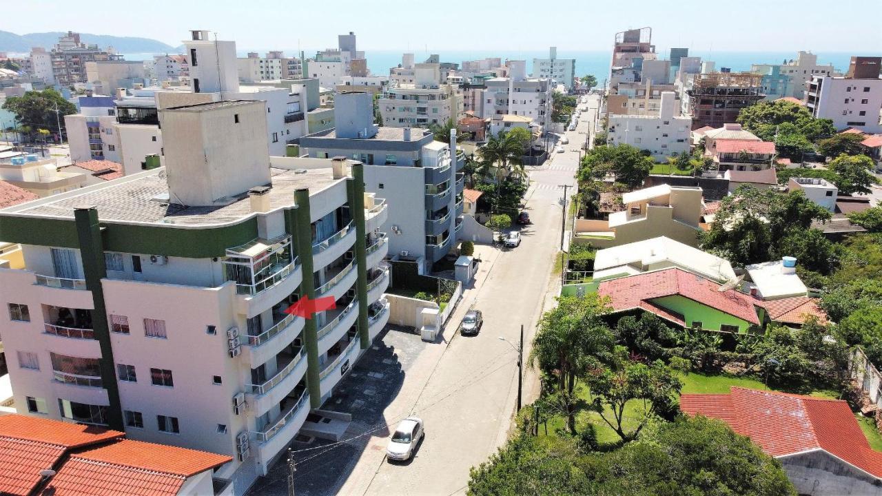 1024 - Apartamento Em Bombinhas Para Locacao De Temporada - Praia De Bombas Luaran gambar