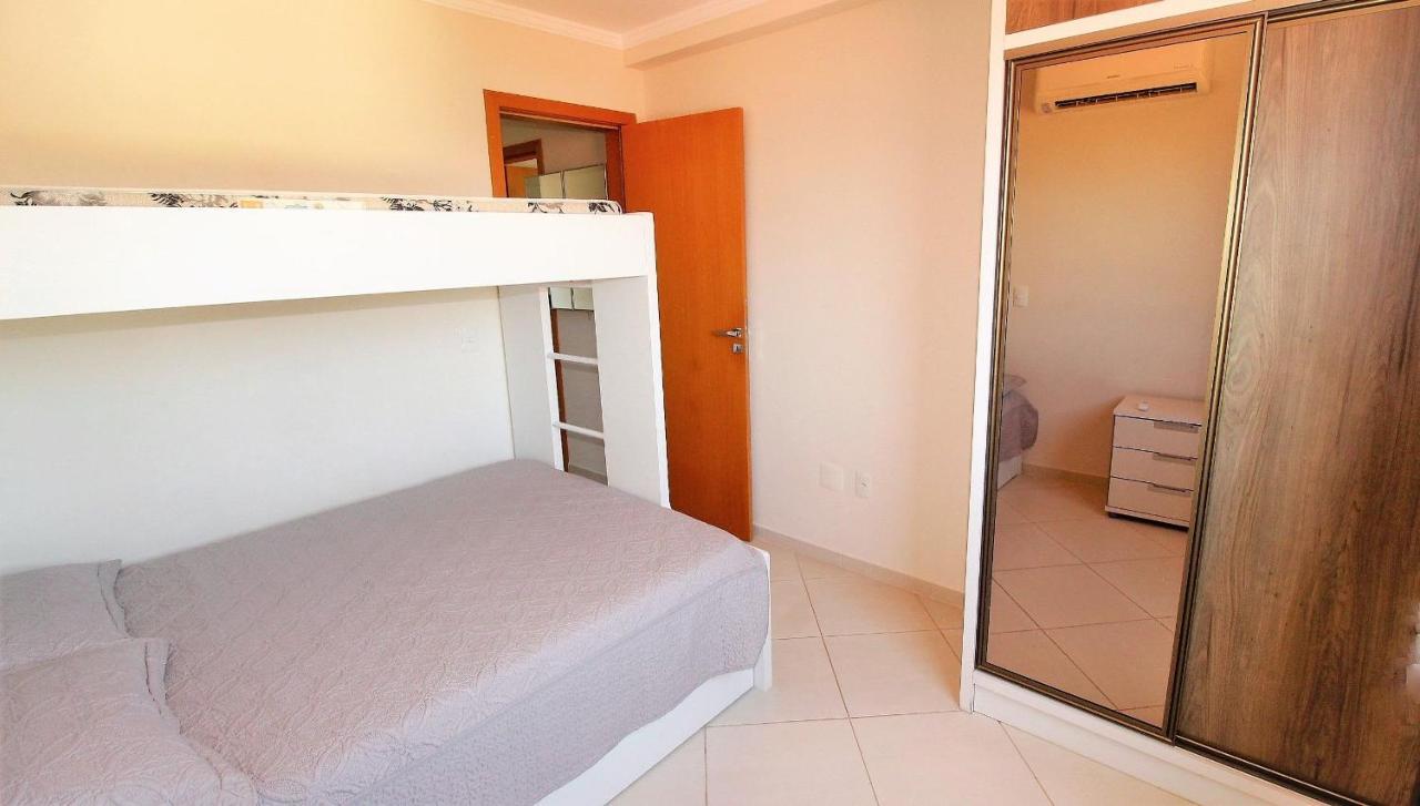1024 - Apartamento Em Bombinhas Para Locacao De Temporada - Praia De Bombas Luaran gambar