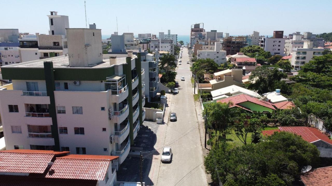 1024 - Apartamento Em Bombinhas Para Locacao De Temporada - Praia De Bombas Luaran gambar